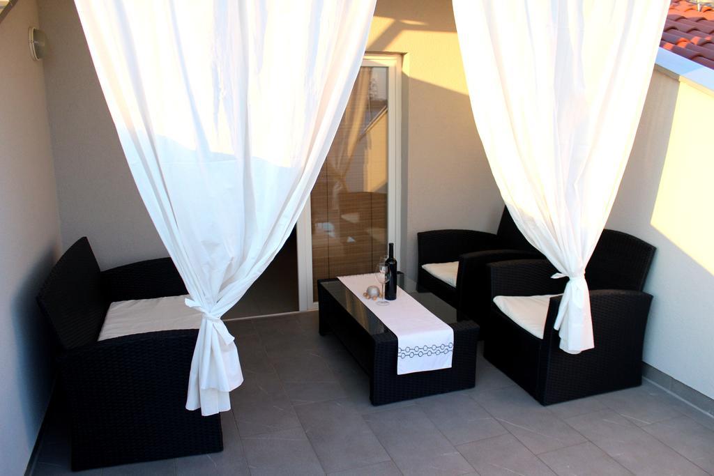 Apartments Ella Sibenik Room photo